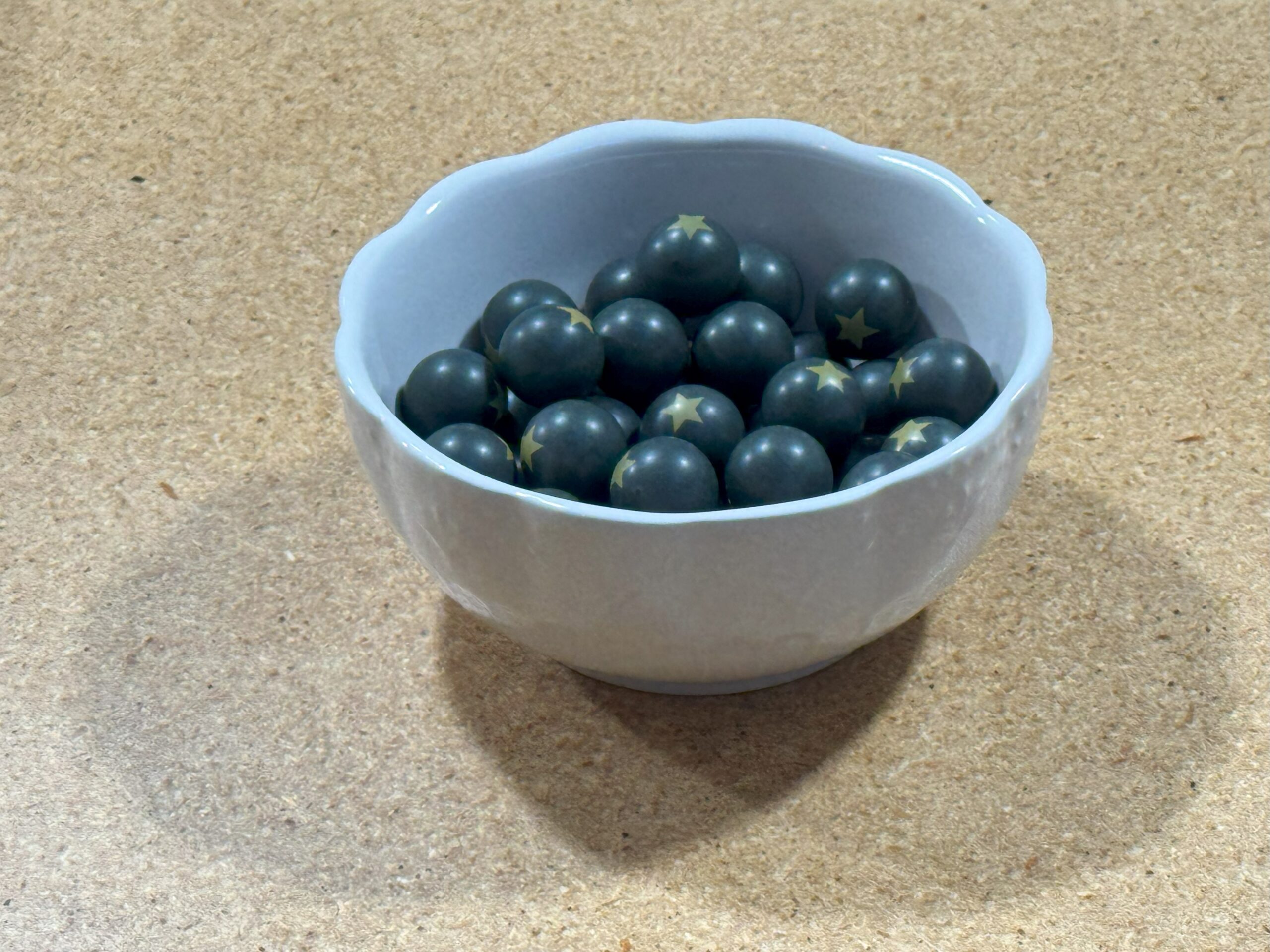 Multiple Smasher projectiles in a bowl.